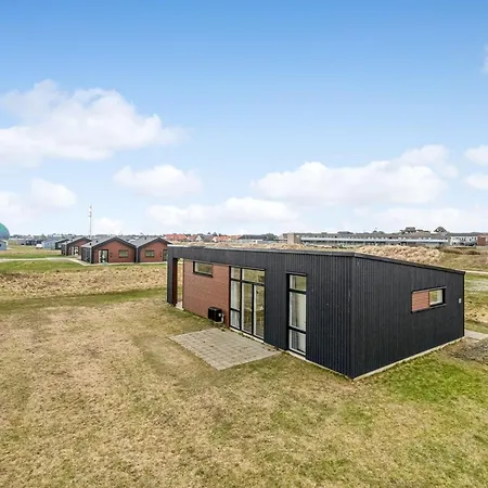 Ilindenka - 500m From The Sea By Interhome